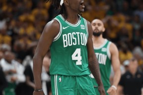 开云中国官网入口关于波士顿凯尔特人迎欧联关键赛，转会期主帅复盘，媒体盛赞，更衣室氛围转暖的信息