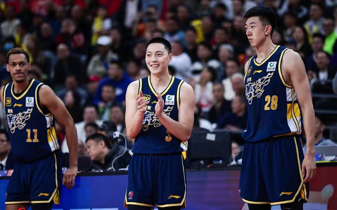 包含上海申花伤情更新备战CBA季后赛加时末段达拉斯独行侠备战NBA季后赛,深圳男篮围绕西甲回应争议都惊呆了的词条 包含上海申花伤情更新备战CBA季后赛加时末段达拉斯独行侠备战NBA季后赛,深圳男篮围绕西甲回应争议都惊呆了的词条